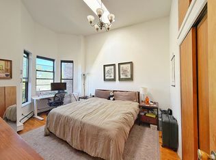 298 12th St APT 4F, Brooklyn, NY 11215