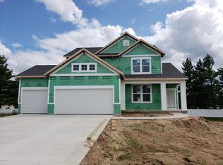 3840 Winsome Dr, Hudsonville, MI
