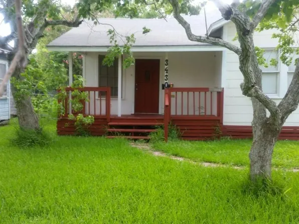 3430 Lawnview St, Corpus Christi, TX 78411