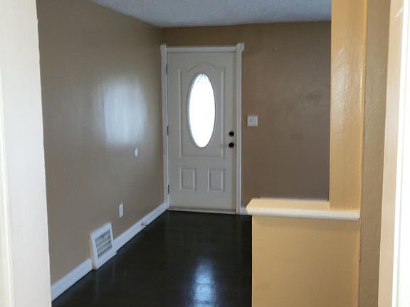 2nd image of 4360 Parkton Dr