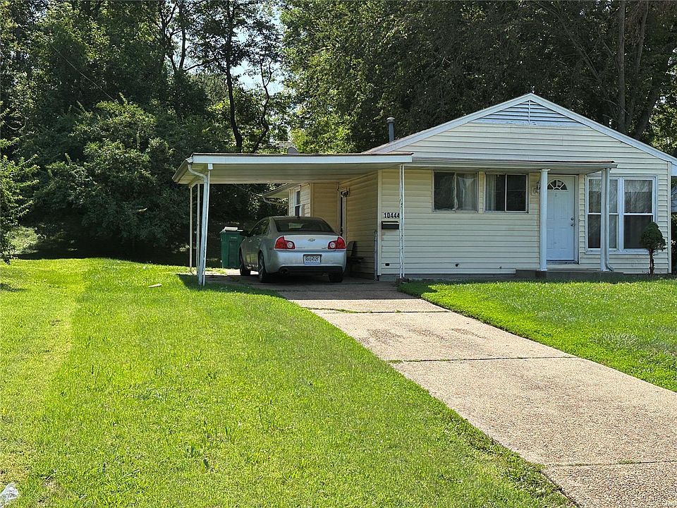 1st image of 10444 Spring Garden Dr