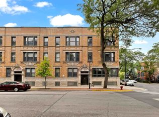 1402 W Flournoy St APT 3, Chicago, IL 60607