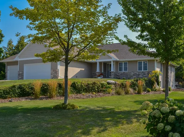 10520 S Highland Rd, Sister Bay, WI 54234