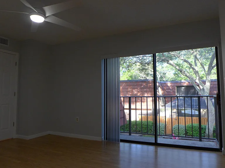 2708 12th Ct — Photo 20