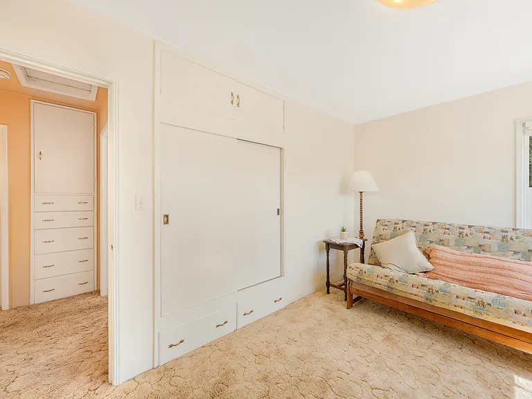 4807 Foxenwood Ln — Photo 16