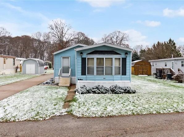 15091 Portage St #44, Doylestown, OH 44230