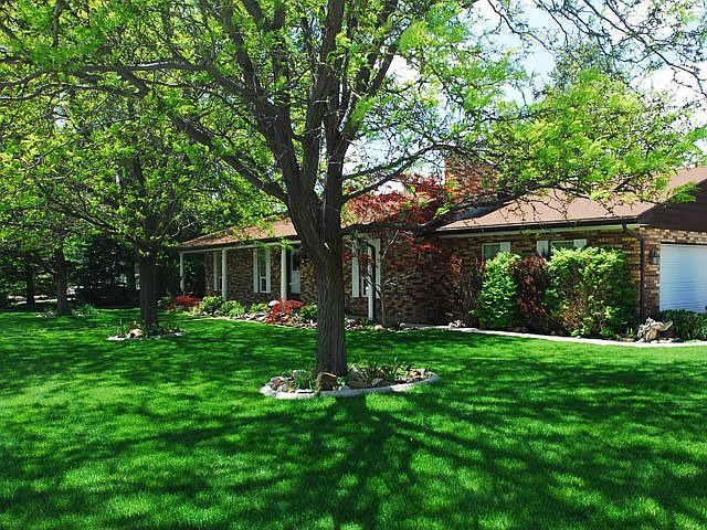 1st image of 8090 S Oak Creek Dr