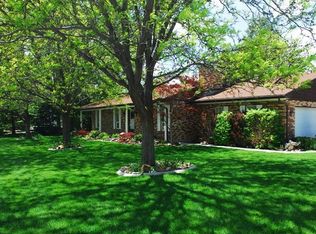 8090 S Oak Creek Dr, Cottonwood Heights, UT 84093