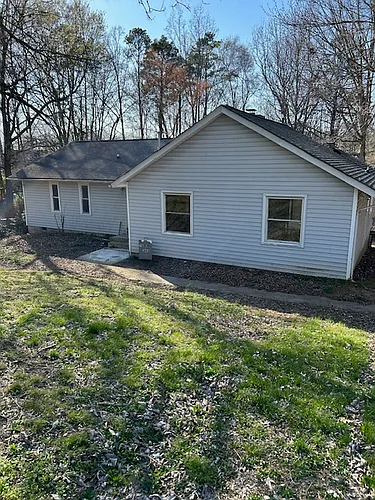 5939 Sullins Rd Photo 1