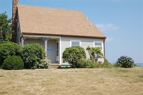 1st image of 24 Scott Dr #1