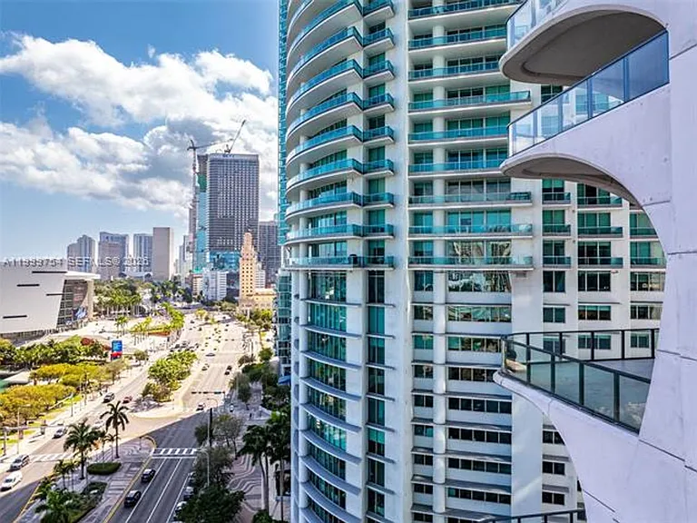 1000 Biscayne Blvd #1201 — Photo 89
