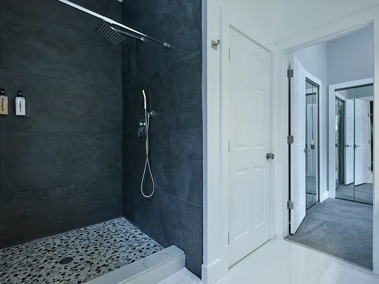 2602 Wrencrest Cir — Photo 18