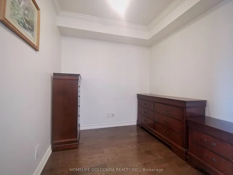 18 Harding Blvd #412 — Photo 15