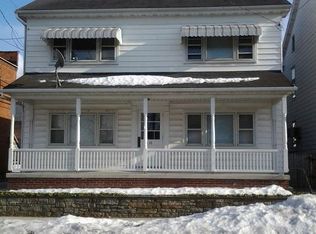 16 W Middle St, Hanover, PA 17331