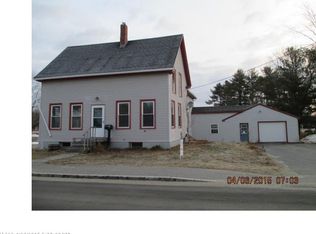 17 Alexander Reed Rd, Richmond, ME 04357