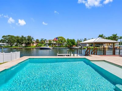 725 Flamingo Dr, Apollo Beach, FL, 33572