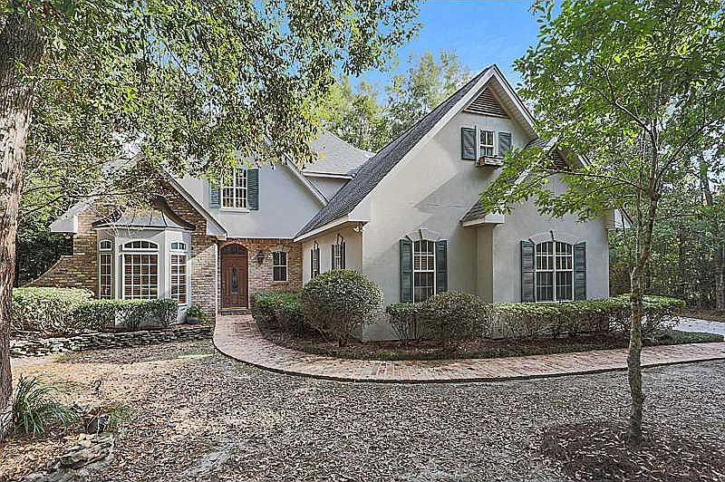 1st image of 1118 Brooke Hollow Ln