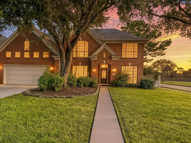 18502 Berry Leaf Ct — Photo 1