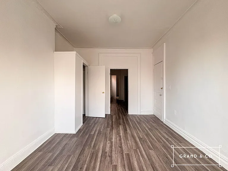 228 Hull St #1 — Photo 8