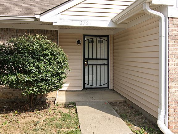 2nd image of 2725 N Parker Ave