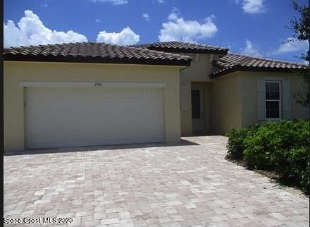 1st image of 2962 Edington Dr
