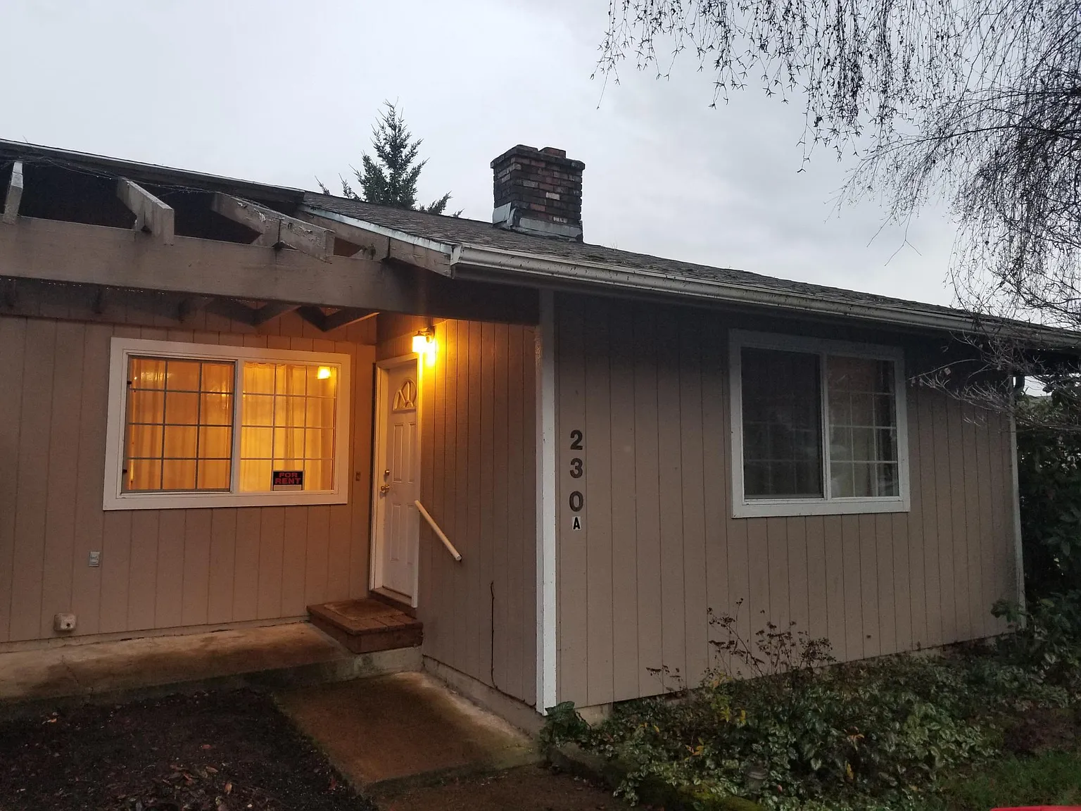3 bed, 1000 sqft, $1,495 — Photo 1