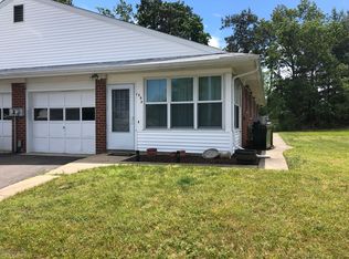 156 Rosewood Dr #B, Manchester Township, NJ 08759