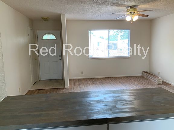 401 COD living room_09092022