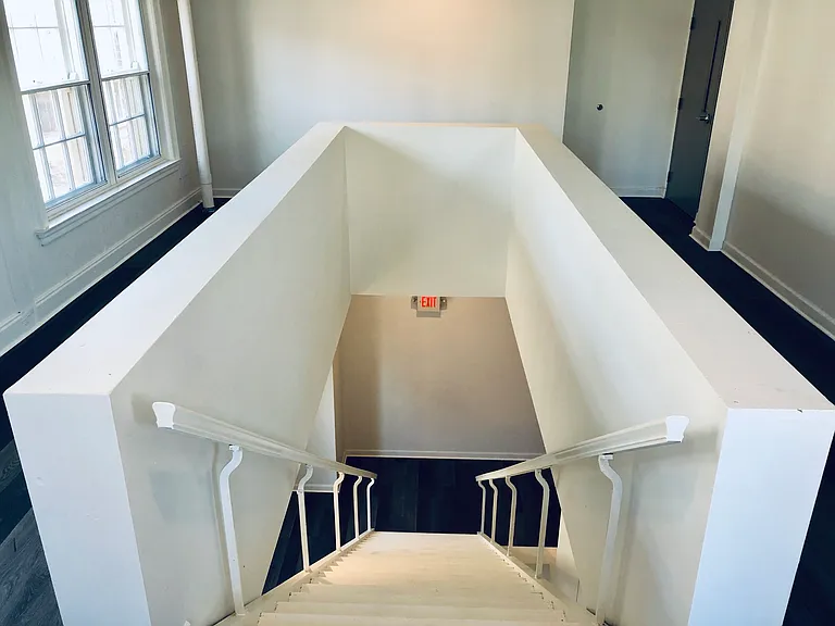 Spacious Stairway