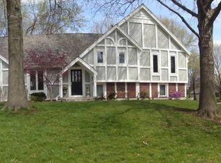 11912 Overbrook Rd, Leawood, KS 66209