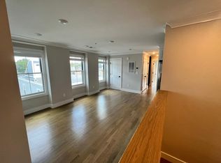 215 Maverick St #4, Boston, MA 02128