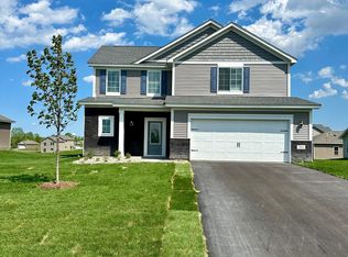 164 Summerfield Dr, Waverly, MN 55390