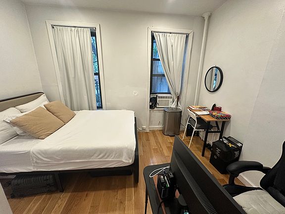 5th image of 166 E 91st St APT 3C