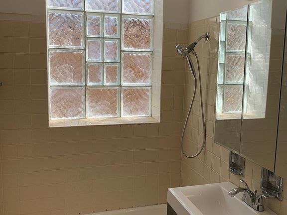 5th image of 5004 Louise St APT 2