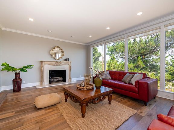 5th image of 11210 Mount Crest Dr