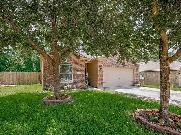 3rd image of 30914 Sweetwater Circle