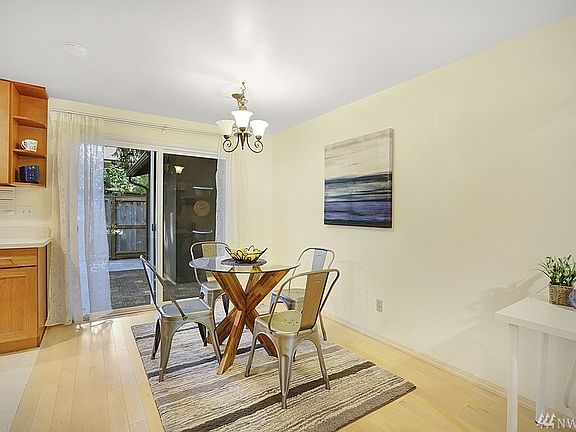 4th image of 1717 150th Ave SE APT 14