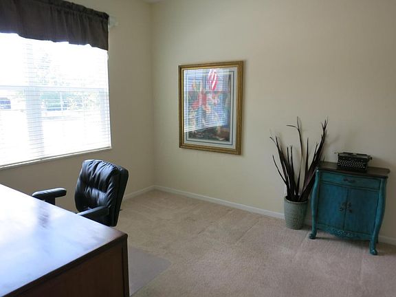 4th image of 6416 Gossamer Ct