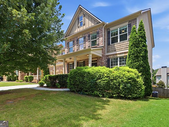 2nd image of 375 Royal Sunset Dr