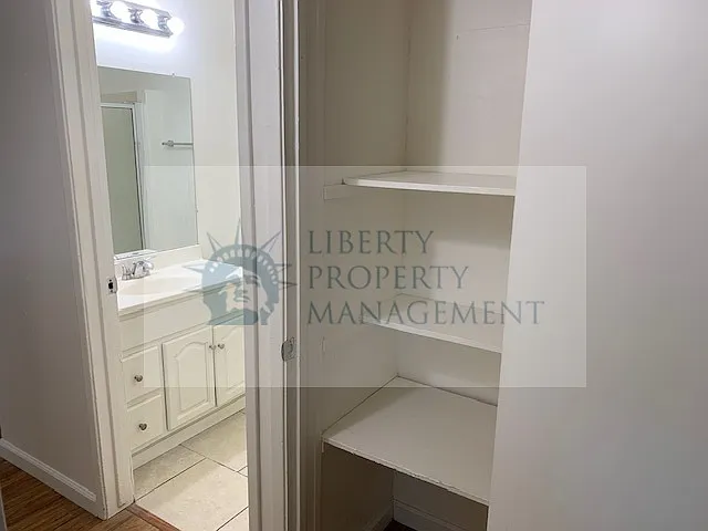 924 S Garfield St #3 — Photo 8