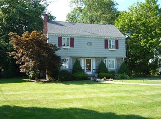 30 Exeter Rd, Short Hills, NJ 07078