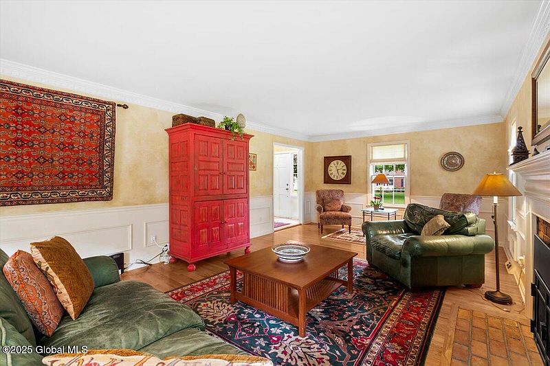5th image of 12 Longwood Drive