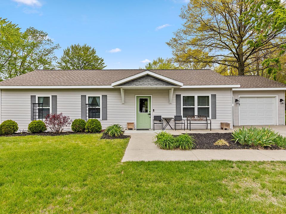 1st image of 3294 Butternut Dr