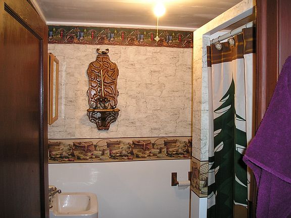 3/4 downstairs bathroom