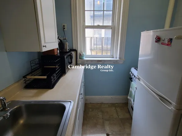 1450 Commonwealth Ave #27T, Brighton, MA 02135
