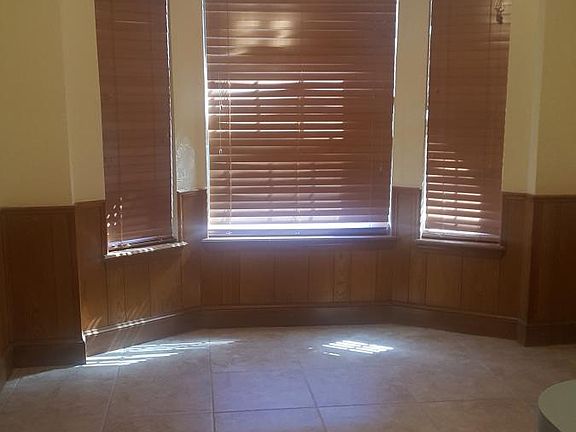 5th image of 13109 Cloverleaf Ln