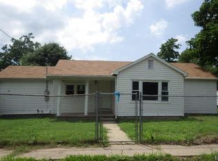 401 N Hickory St, Bertrand, MO 63823