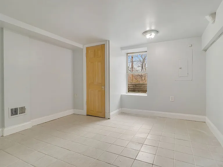 3123 15th St NE — Photo 30