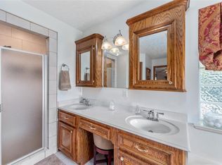 6011 Redfish Run, Cove, TX 77523