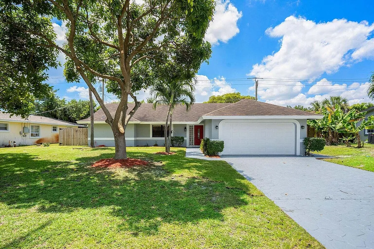 Building Photo - 506 Heron Dr
